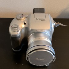 Fujifilm FinePix S3000