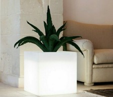 Vaso CUBO h 35 / h 45cm Liscio Moderno Resina luminoso luce Uso Esterno/Interno