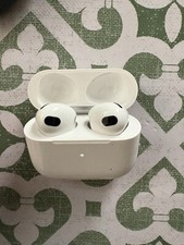 Apple AirPods 3a Generazione -
