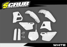 Kit carrozzeria in plastica