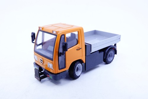 3714 nzg mercedes - 1:43,