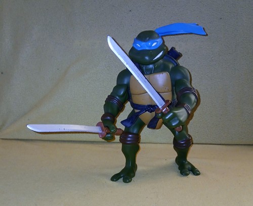 Giant teenage mutant ninja - giant,