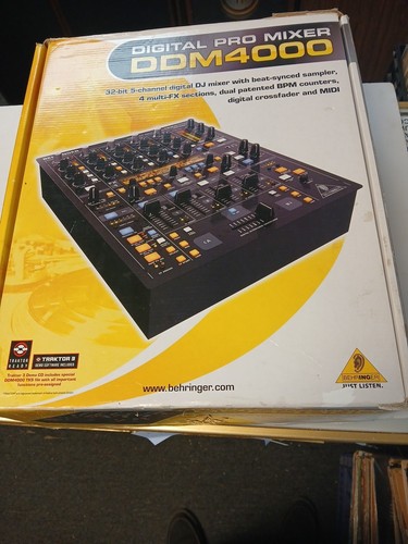 Behringer ddm4000 mixer - behringer,