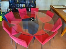 Bellissimo tavolo diametro 160, piano in vetro + 8 sedie velluto rosso e acciaio