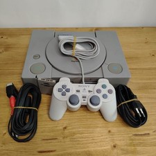 Console Ps1 con cavi e