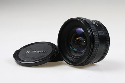 Nikon 8 d - 20,