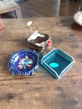 Lotto di 3 posacenere vintage con simpatico omaggio.Particolari in descrizione. 