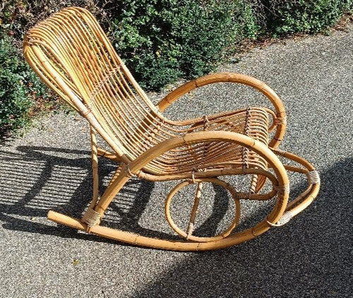 Poltrona dondolo design - a,