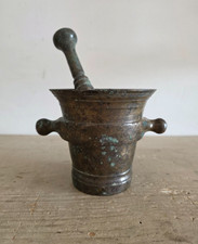 Antico Mortaio con Pestello in Bronzo del XVII° Secolo