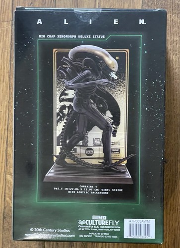 Statua alien big chap - big,