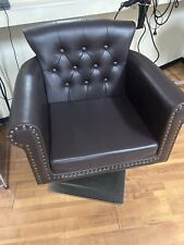 Poltrona Da Parrucchiera Designer Con Pompa In Simil Pelle Usata Poco