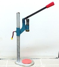 Tappatrice a Leva Chiuditappi