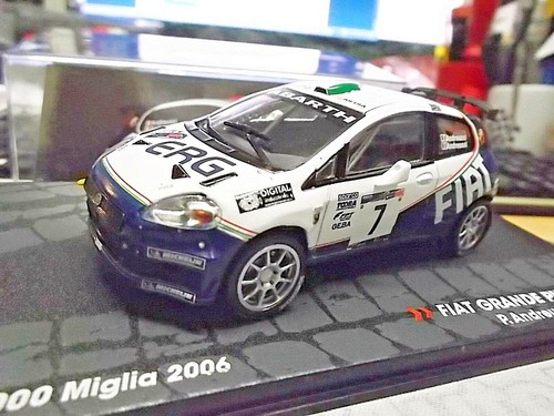 Fiat grande punto super 2000 - grande,