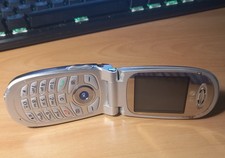 LG C2200 – Cellulare Vintage a Conchiglia (TIM)