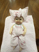 Vestiti fatti a mano per