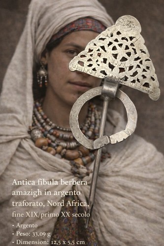 Antica grande fibula - antica,