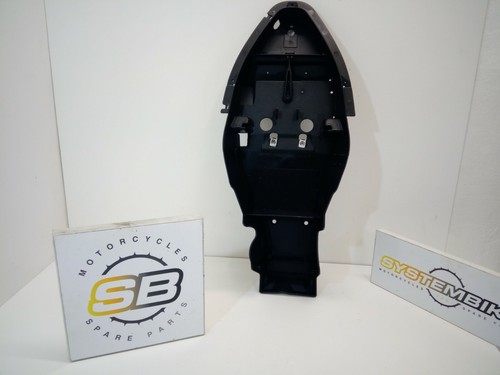 Sotto codone aprilia dorsoduro - sotto,