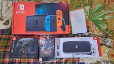Nintendo Switch 32 Gb  Completa + Pro controller + 1 Gioco + Micro Sd 128gb