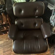 Eames lounge chair - by, herman