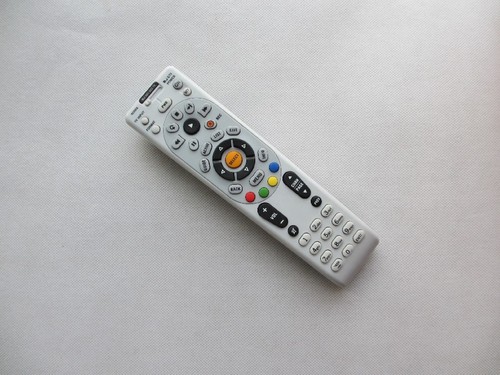 Telecomando directv adatto per - directv,