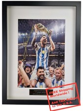 Lionel Messi firmato a mano