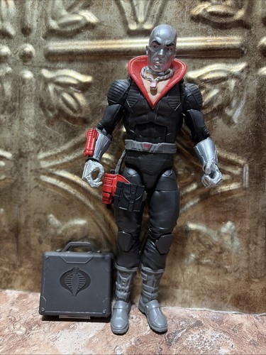 Joe classified destro - gi,