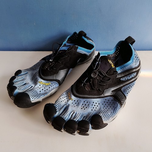 Danneggiato scarpe vibram - scarpe,