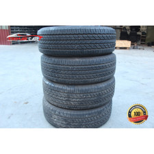 22565R17 TRENO 4 GOMME PNEUMATICI TOYO OPEN COUNTRY U/T PARI AL NUOVO 90%