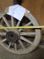 ANTICA RUOTA IN LEGNO E FERRO