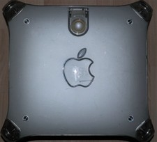Apple Power Mac G4 M8493 con
