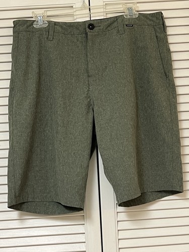 Pantaloncini grigi ibridi