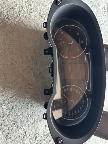 Audi cluster non - cluster,