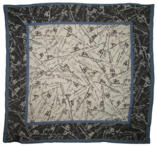 -BALENCIAGA Foulard  en