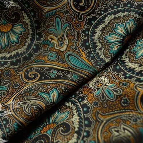 Tessuto broccato vintage largo