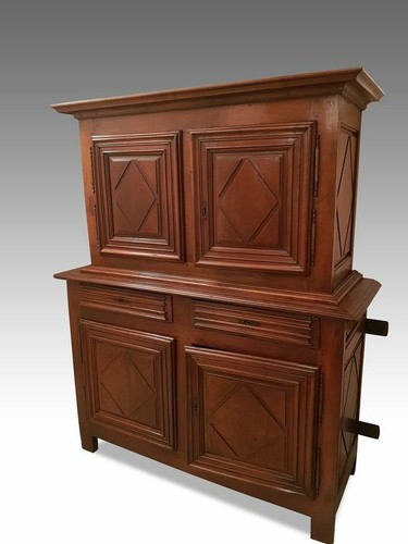 Credenza doppio corpo punta - corpo,