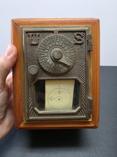 Antica cassetta postale porta