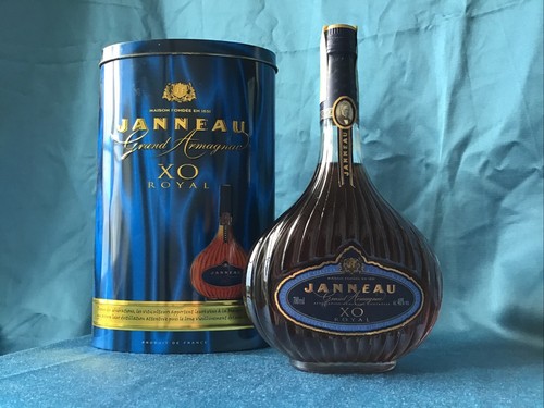 Bottiglia armagnac janneau - di,