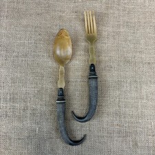 CUCCHIAIO E FORCHETTA IN