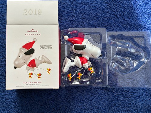 2019 hallmark fly snoopy - fly,