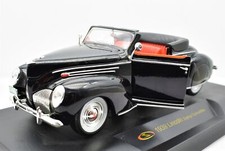 Modellino auto Lincoln Zephyr scala 1:32 diecast modellismo statico collezione