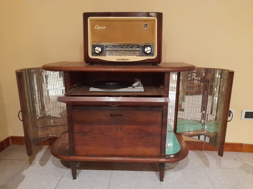 Mobile bar vintage con - radio, e