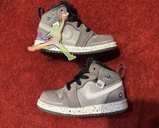Nike Air Jordan 1 Mid Wings NYC Subway scarpe da ginnastica bambino 6c