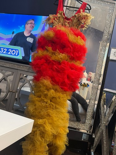 Questo vestito rosso oro - rosso, e