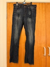 Jeans denim comodi riservati