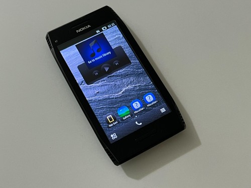 Raro nokia acciaio nero - x7-00,