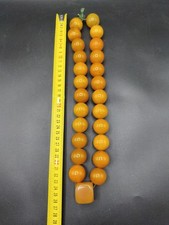 Collana in bachelite, Bakelite