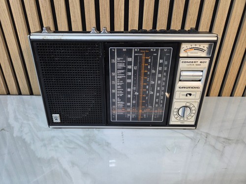 Radio transistor grundig - a,