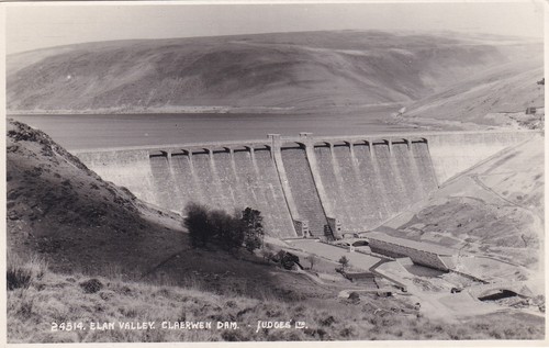 Elan valley claerwen dam - elan,