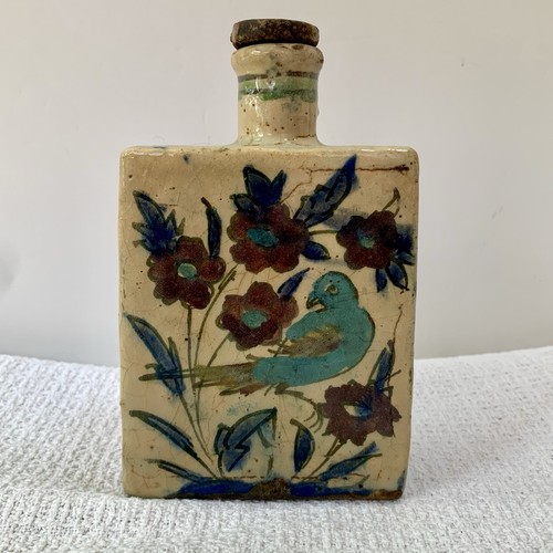 Antica bottiglia ceramica