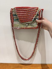 Borsa all'uncinetto a tracolla